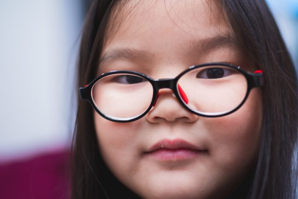 Close Up Of The Face Of A Girl Wearing Glasses To 2025 01 08 17 30 36 Utc